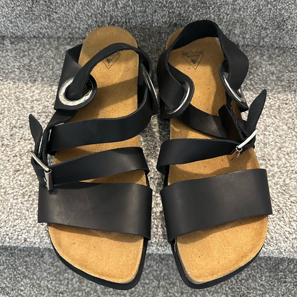 John Fluevog Shoes - Fluvog Peacemaker Early Leather Strap Sandals Womens 11 NEW